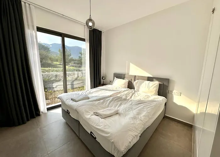 Retreat, Block A2, Unit 1 Daire